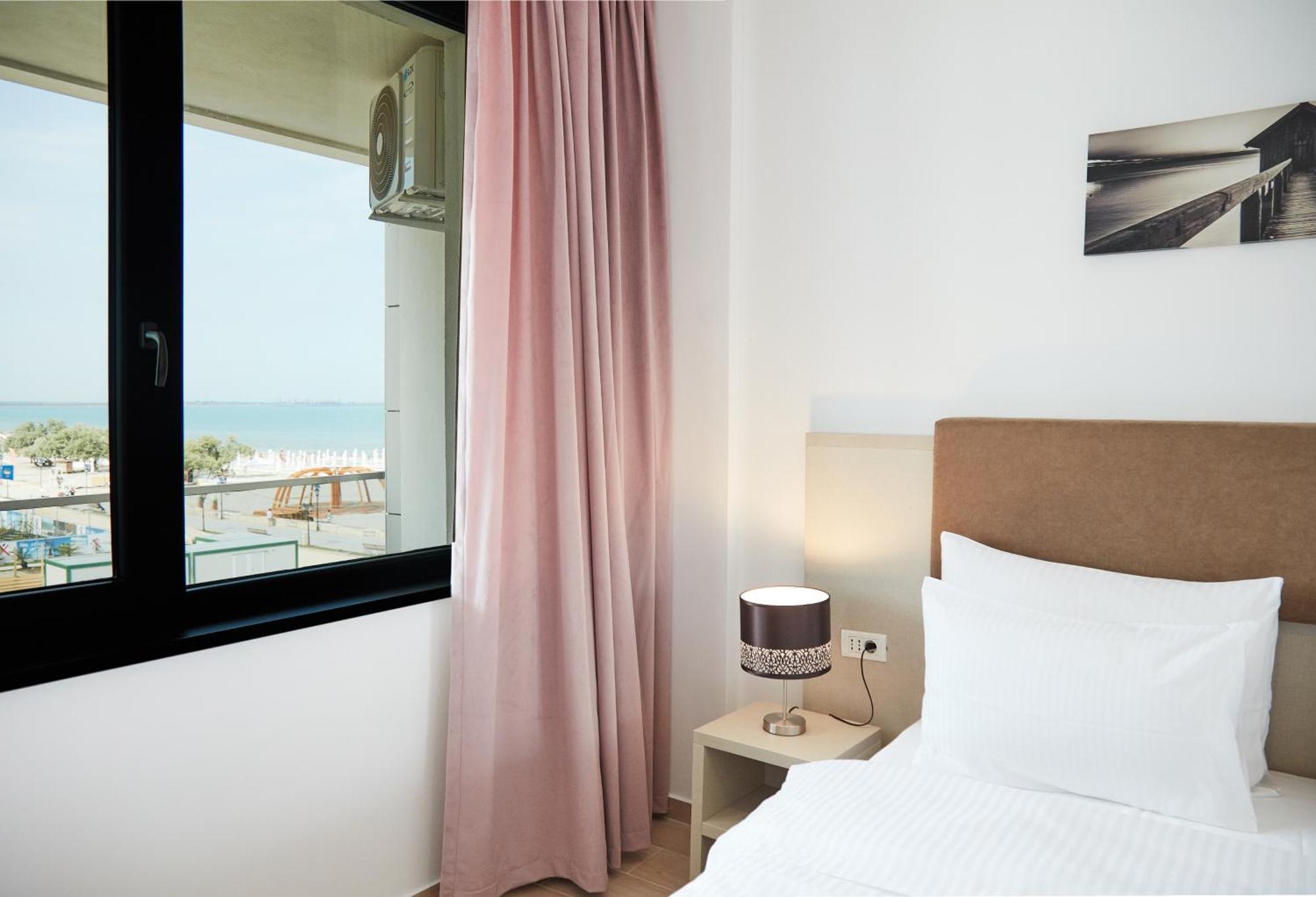 Excelsior Apartaments Mamaia Nord Navodari Exterior photo